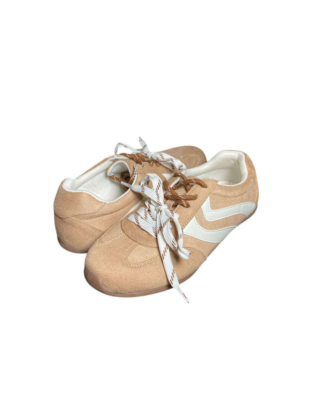 Tenis Steve Madden "Retro-Vibe" – Camel y blanco DAMA